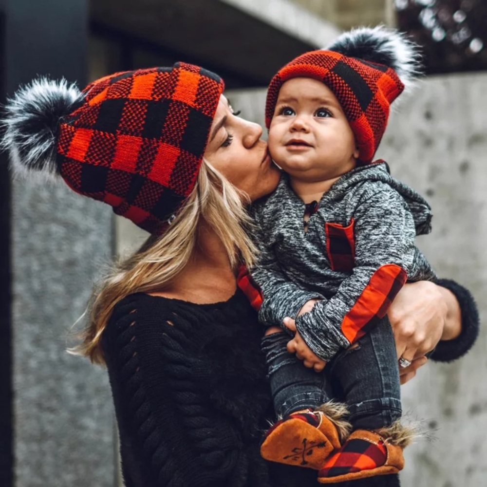 Mommy & Me Pom Pom Winter Hats